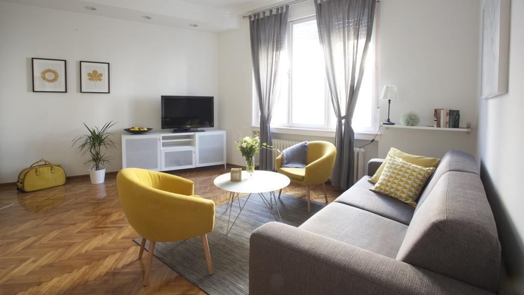 Premium Class Apartments II Zagreb Bagian luar foto